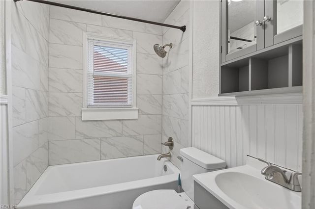 711 Brook AVE, Suffolk, VA 23434