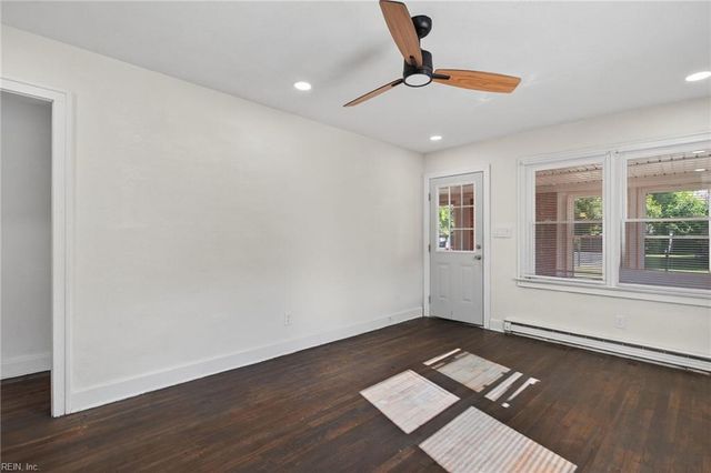 711 Brook AVE, Suffolk, VA 23434