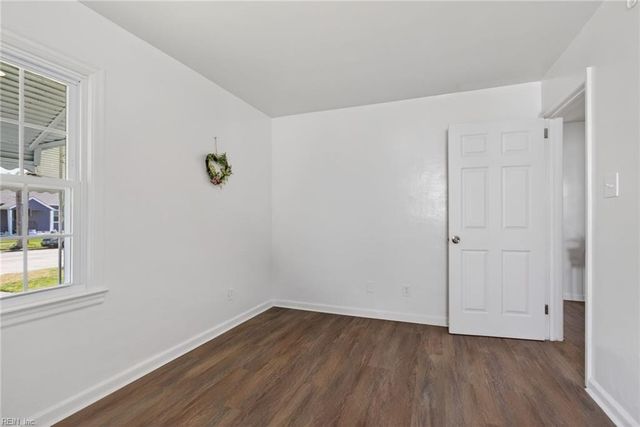 706 Newport News AVE, Hampton, VA 23669
