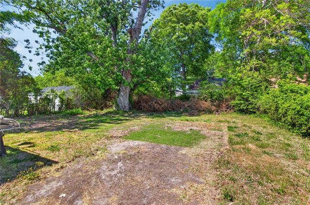 706 Newport News AVE, Hampton, VA 23669