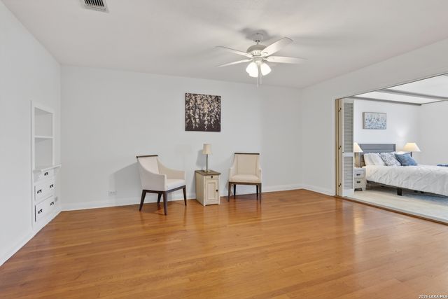 110 Sunrise Dr., San Antonio, TX 78228