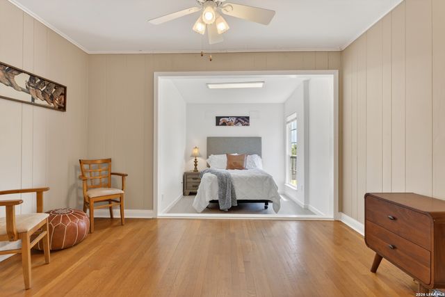 110 Sunrise Dr., San Antonio, TX 78228