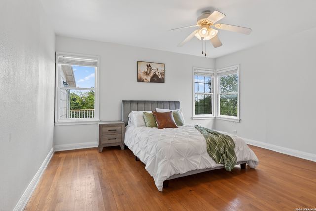 110 Sunrise Dr., San Antonio, TX 78228