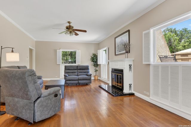 110 Sunrise Dr., San Antonio, TX 78228