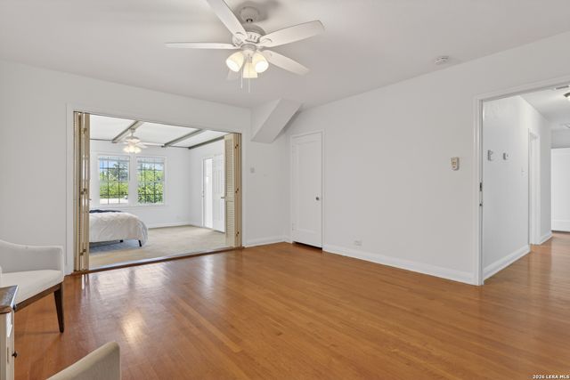 110 Sunrise Dr., San Antonio, TX 78228