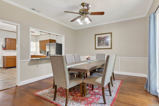 110 Sunrise Dr., San Antonio, TX 78228