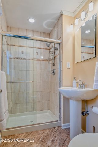 15 Palmetto Point Street, Toms River, NJ 08757