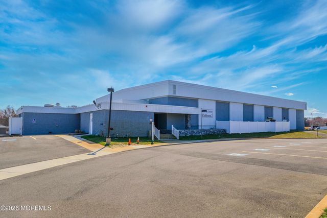 15 Palmetto Point Street, Toms River, NJ 08757