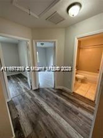 1239 NE 127th St B, North Miami, FL 33161