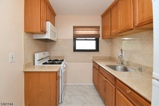 401 Highway22 Unit 10F, North Plainfield Boro, NJ 07060