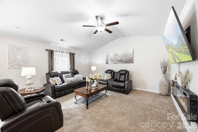 191 Belcaro Drive, Kings Mountain, NC 28086