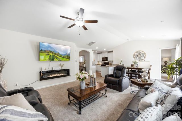 191 Belcaro Drive, Kings Mountain, NC 28086