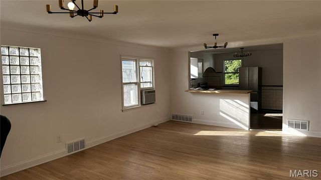 6917 Claremore Drive, Pine Lawn, MO 63121
