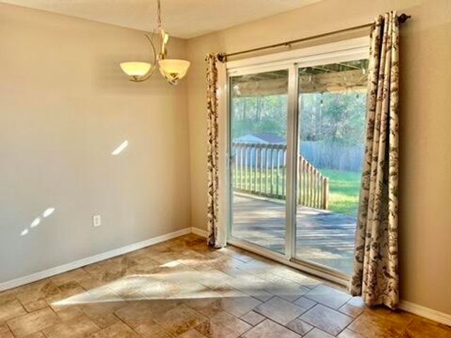 137 Palmetto Drive, Crestview, FL 32539