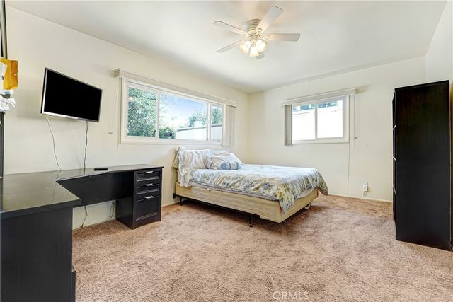 14912 Chatsworth, San Fernando, CA 91345