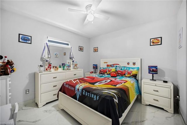 2749 NE 7th PL, Cape Coral, FL 33909