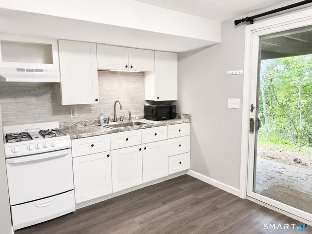 98 Fairy Dell Road, Clinton, CT 06413