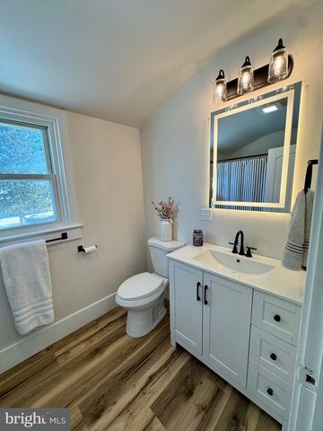 927 HAMILTON STREET, Carlisle, PA 17013