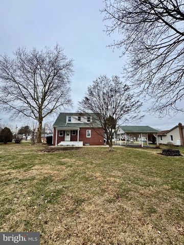 927 HAMILTON STREET, Carlisle, PA 17013