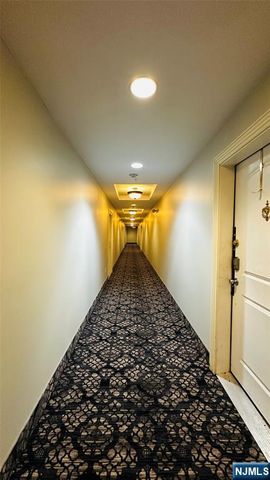351 S Broad Street 403, Elizabeth, NJ 07202