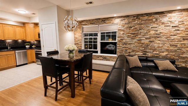 351 S Broad Street 403, Elizabeth, NJ 07202