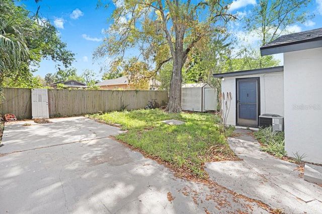 3611 E CLIFTON STREET, Tampa, FL 33610