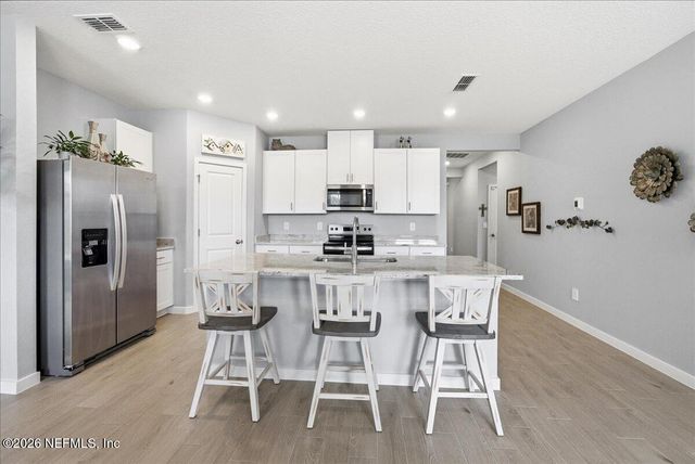 15 WANDERING CREEK Way, Palm Coast, FL 32164