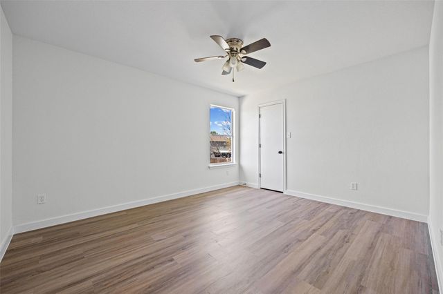 2206 Canvas Back DR, Taylor, TX 76574