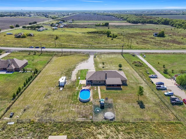 5715 Fm 547, Farmersville, TX 75442