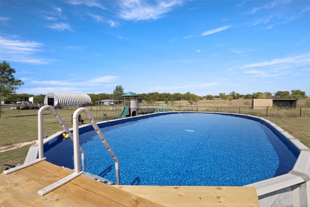 5715 Fm 547, Farmersville, TX 75442