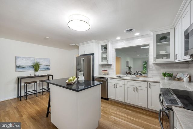 6528 WINDHAM AVE, Alexandria, VA 22315