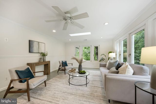6528 WINDHAM AVE, Alexandria, VA 22315