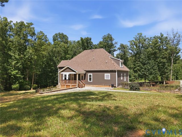 2259 Branch Springs Ct, Powhatan, VA 23139