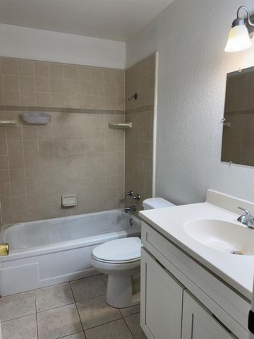 607 Quebec, Rio Linda, CA 95673