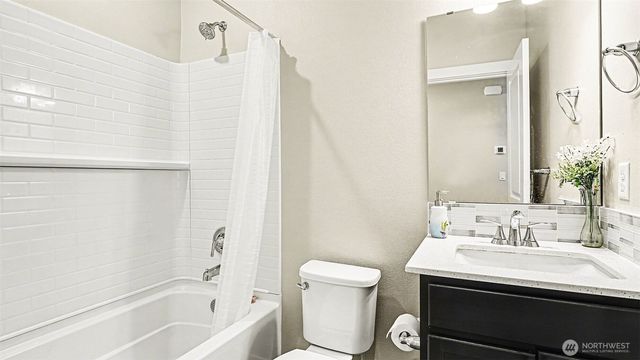 14363 271st Circle NE, Duvall, WA 98019