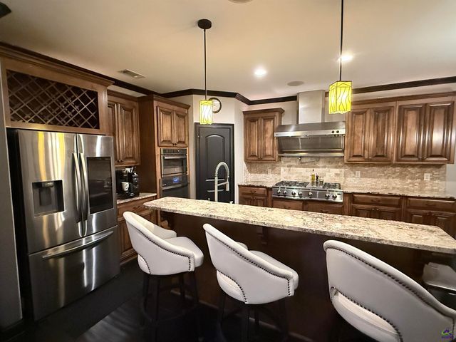 211 Lowpoint Trail, Warner Robins, GA 31093