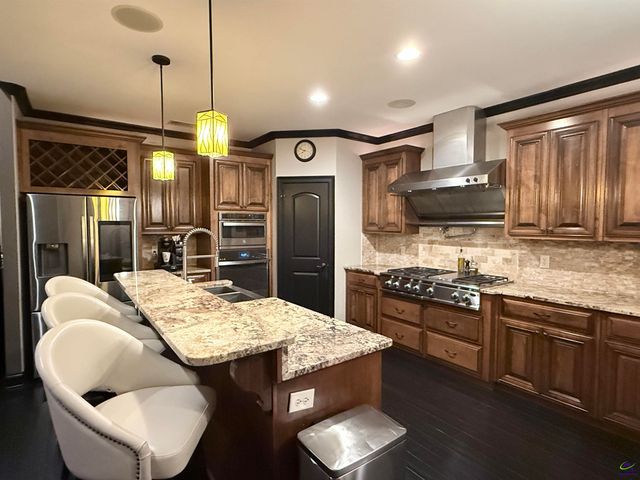 211 Lowpoint Trail, Warner Robins, GA 31093