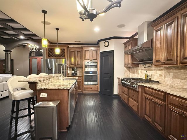 211 Lowpoint Trail, Warner Robins, GA 31093