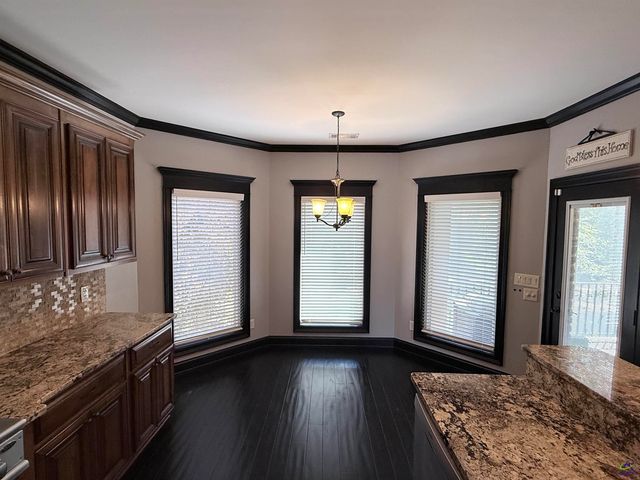 211 Lowpoint Trail, Warner Robins, GA 31093