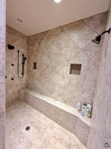 211 Lowpoint Trail, Warner Robins, GA 31093