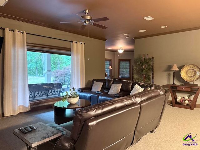 211 Lowpoint Trail, Warner Robins, GA 31093