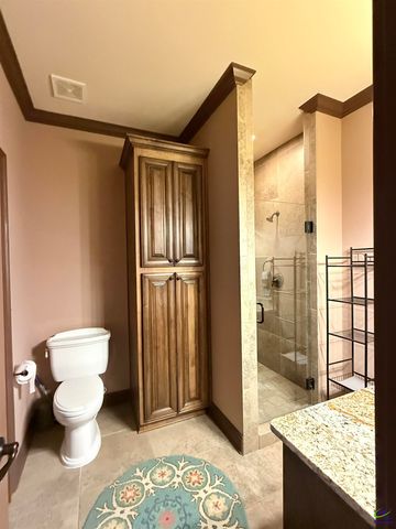 211 Lowpoint Trail, Warner Robins, GA 31093