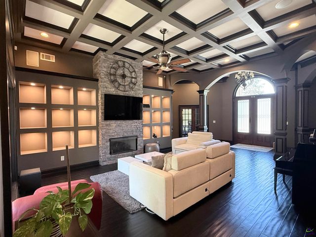 211 Lowpoint Trail, Warner Robins, GA 31093