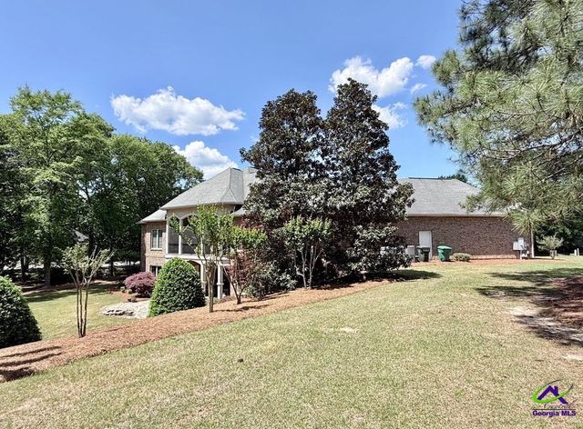 211 Lowpoint Trail, Warner Robins, GA 31093