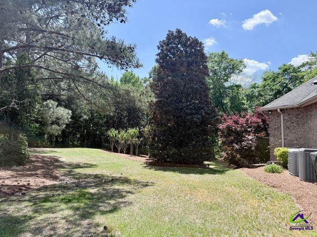 211 Lowpoint Trail, Warner Robins, GA 31093