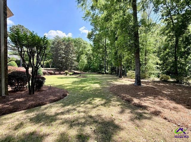 211 Lowpoint Trail, Warner Robins, GA 31093