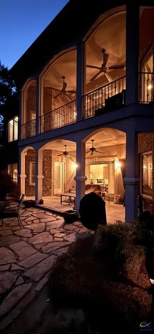 211 Lowpoint Trail, Warner Robins, GA 31093