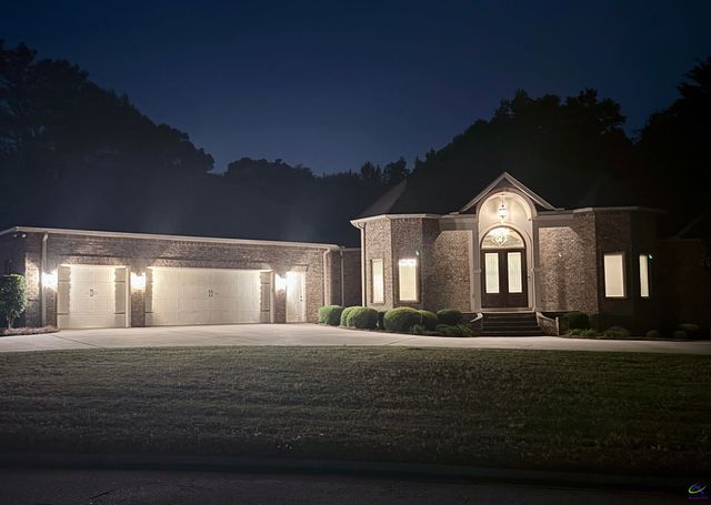 211 Lowpoint Trail, Warner Robins, GA 31093