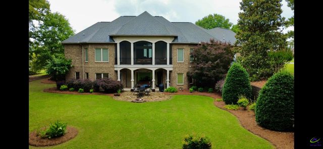 211 Lowpoint Trail, Warner Robins, GA 31093
