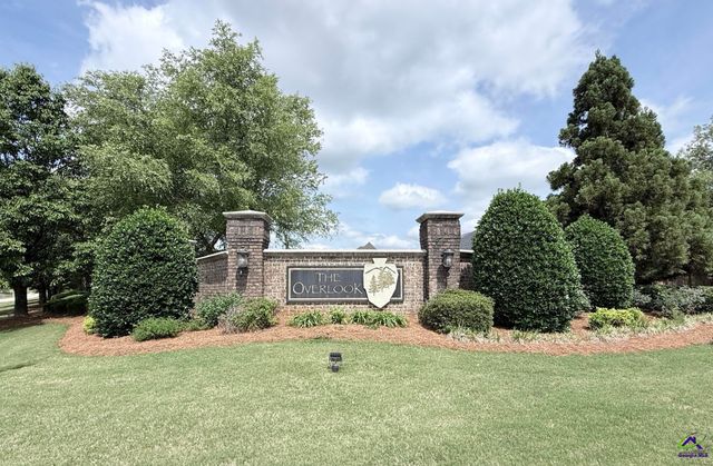 211 Lowpoint Trail, Warner Robins, GA 31093